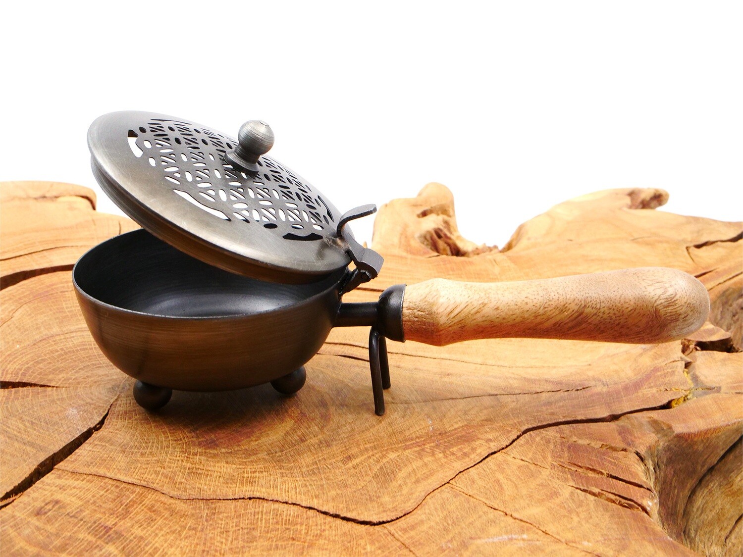 Carrying vessel with flower of life