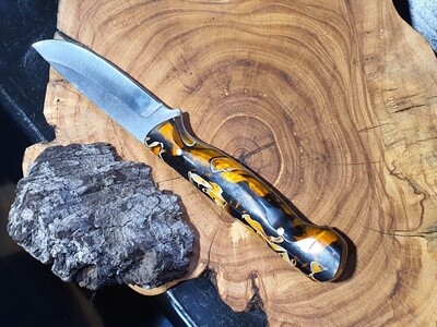 Bushcraft knife Acrylic Handle