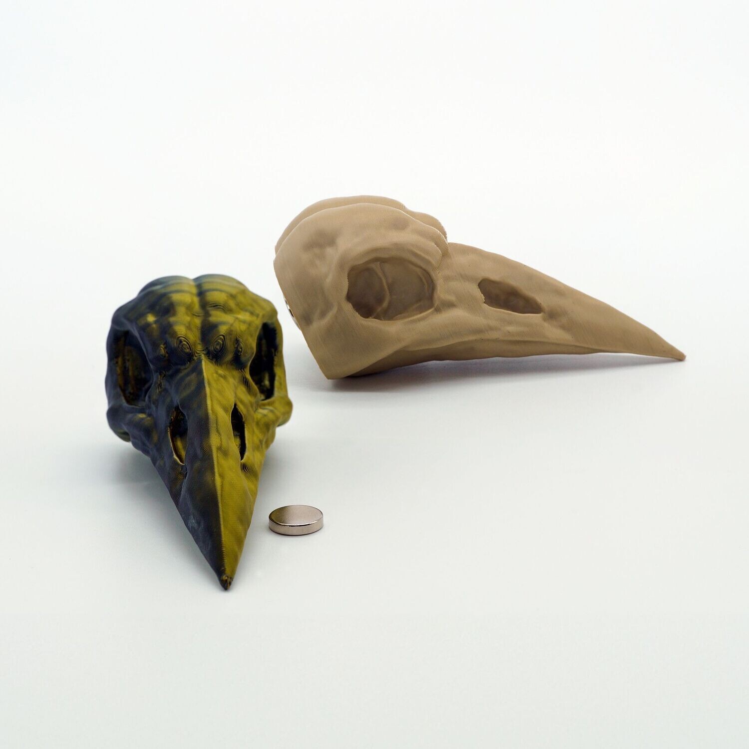 Tiny Raven Skull mit Magnet
