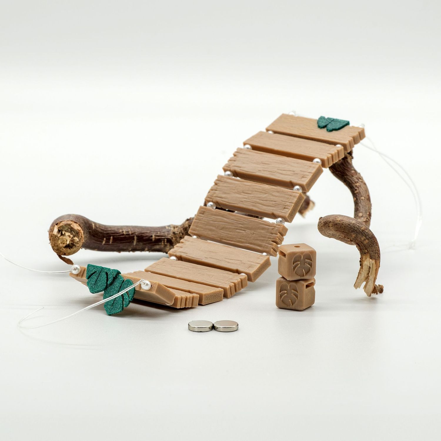 Tiny Monstera Bridge