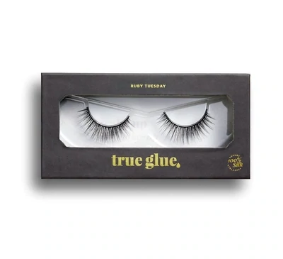 True Glue Lashes Ruby Tuesday