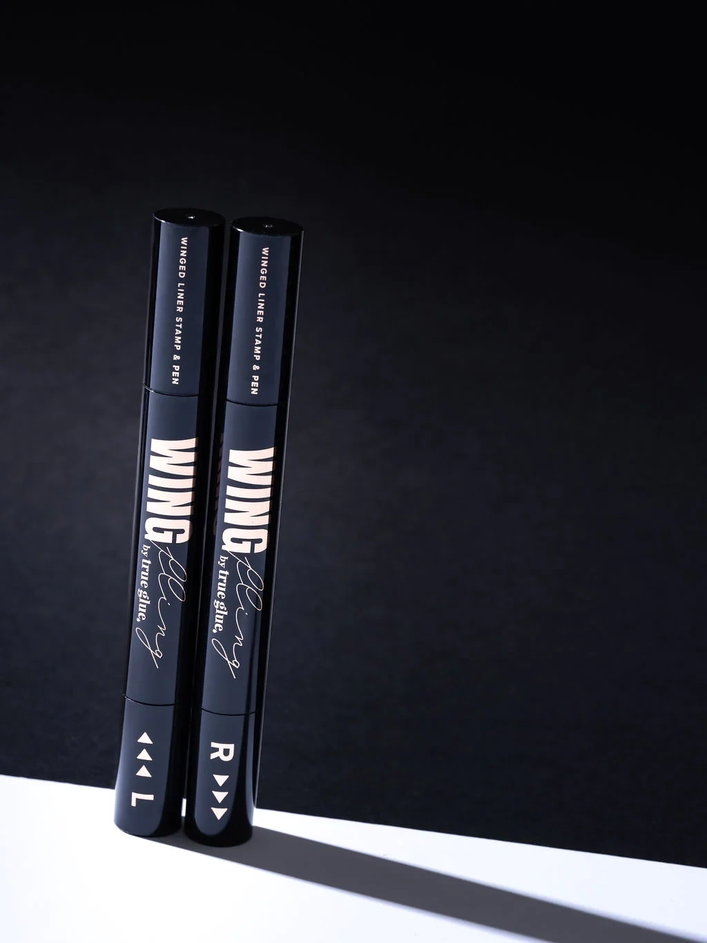 True glue Wing Fling Winged Liner Stamp &amp; Pen