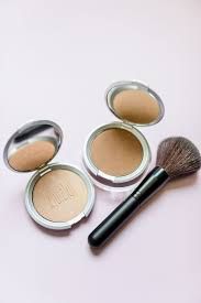 ZUZU LUXE Mineral Highlighter