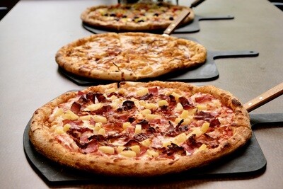 Pizza &amp; Calzone