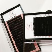 0.07 D curl Mix Tray