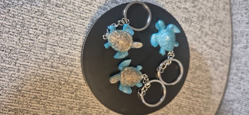 Sea turtle keychains