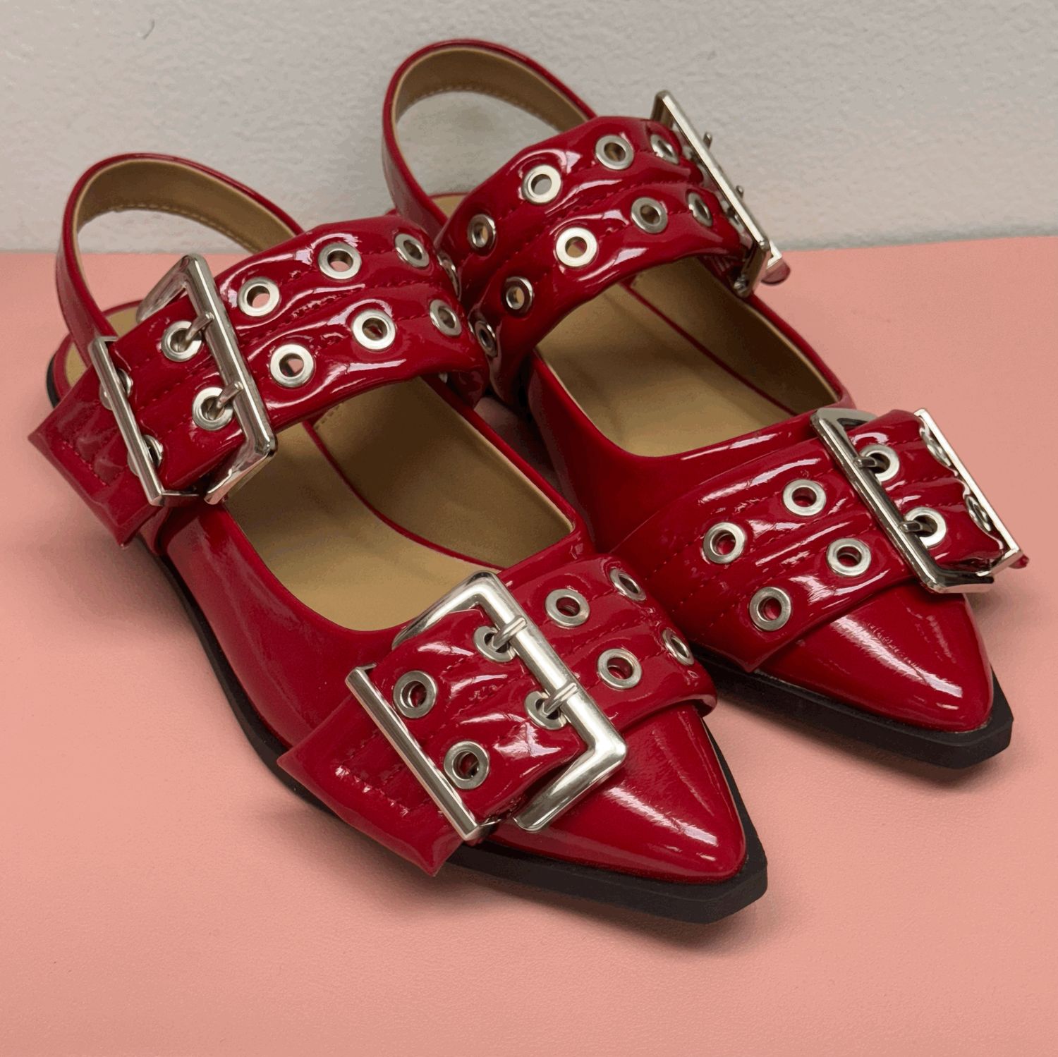 Zapatos Rojos