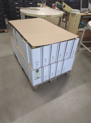 Pallets for oil and jams