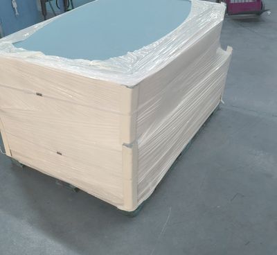 Pallets for oil and jams