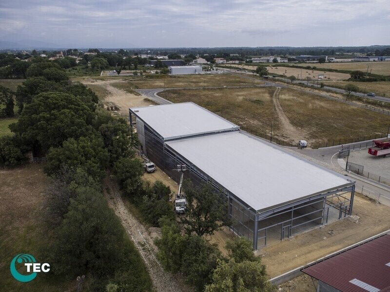 BÂTIMENTS PROFESSIONNELS