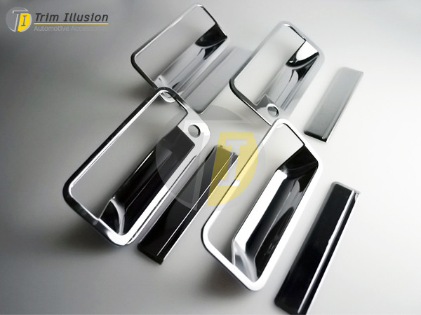 1999 - 2001 CADILLAC ESCALADE Door Handles Covers with passe...