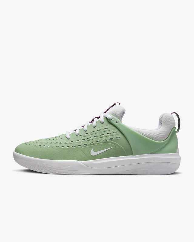 Nike SB Nyjah 3