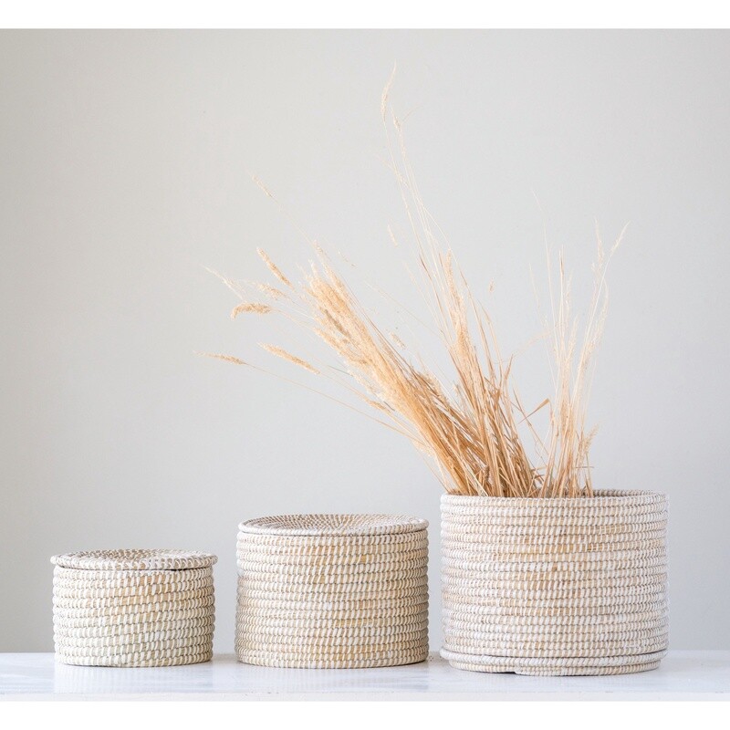 Woven Seagrass Baskets w/lids / Set of 3