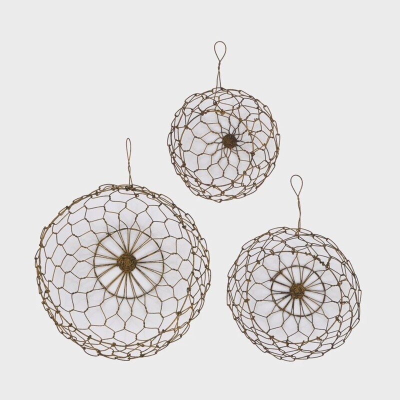 Wire Hanging Baskets / Set of 3