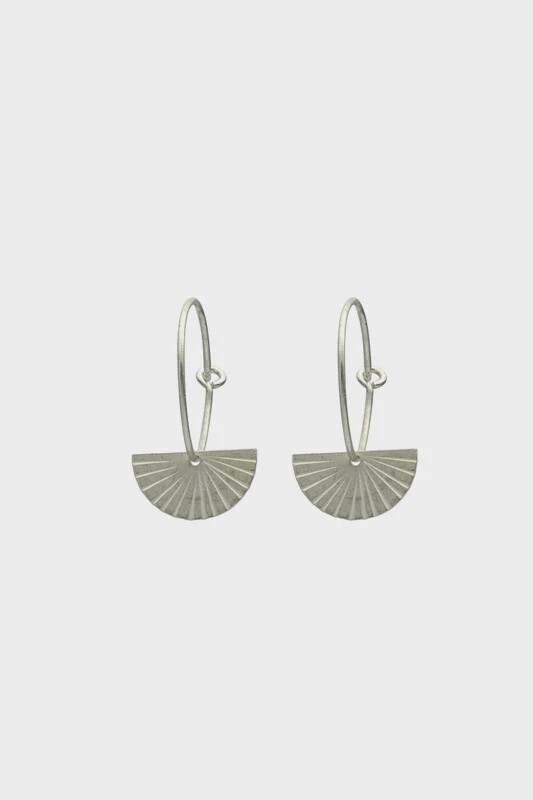 Fan Earrings / Silver
