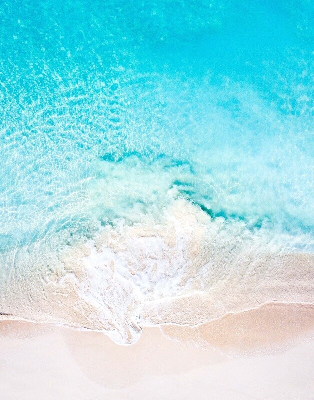 Shore-break, Grace Bay