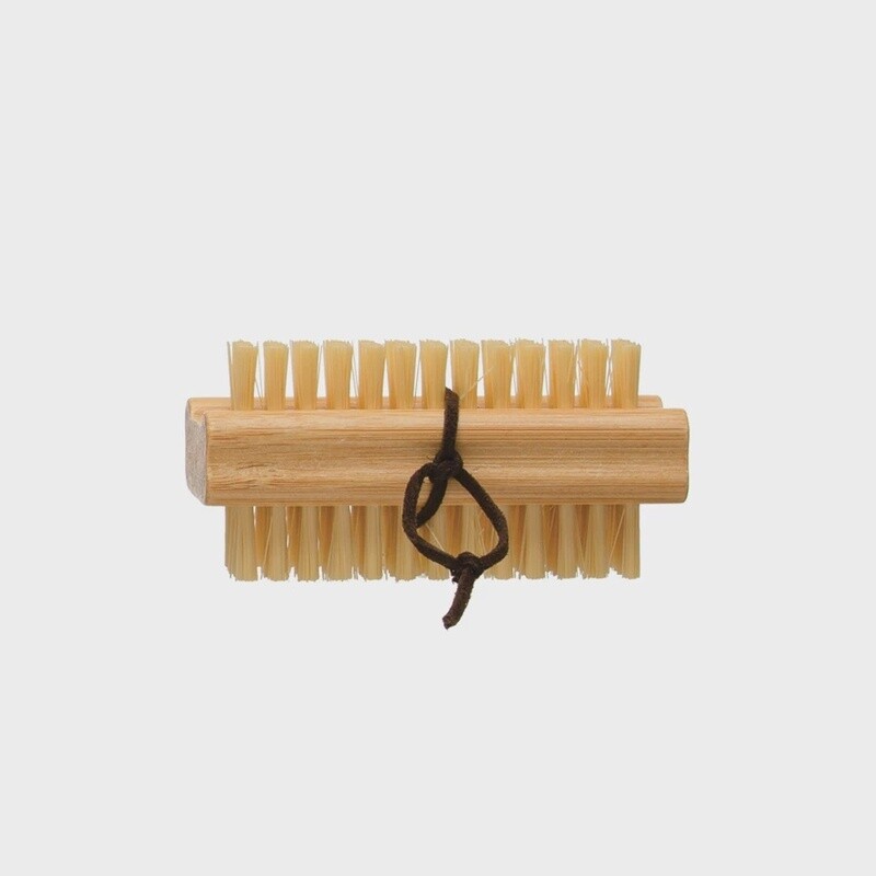 Bamboo & Polyester Brush / Natural
