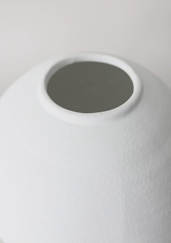 Konos White Concrete Vase