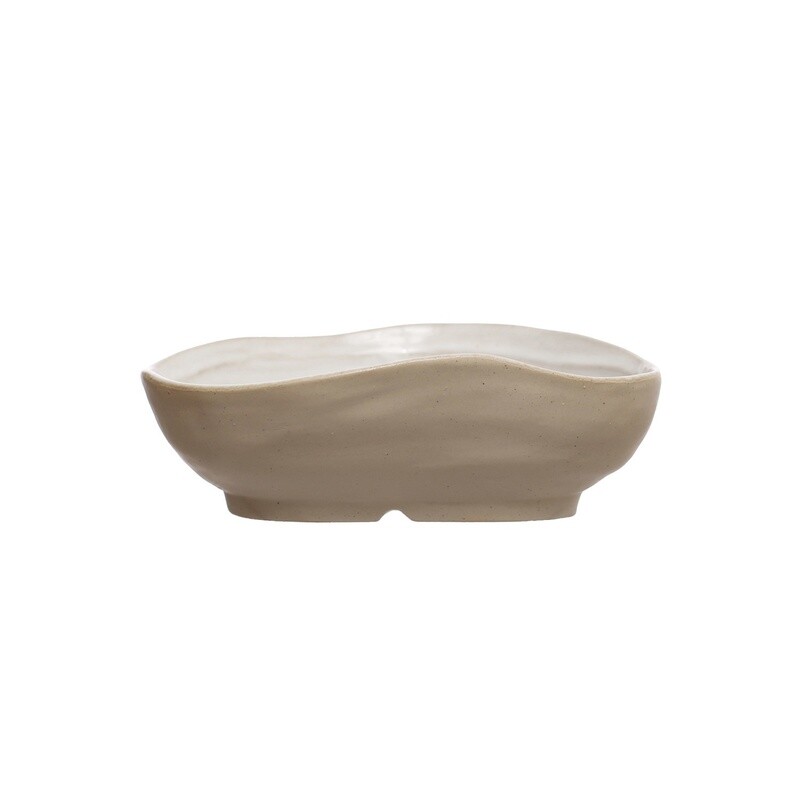 Stoneware Shell Bowl / 7-1/4”