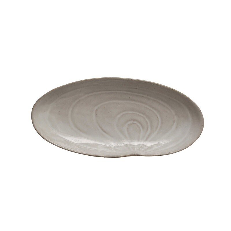 Stoneware Shell Bowl / 10-1/4”