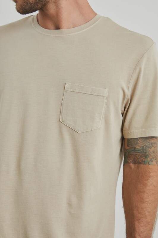 Johnny Tee