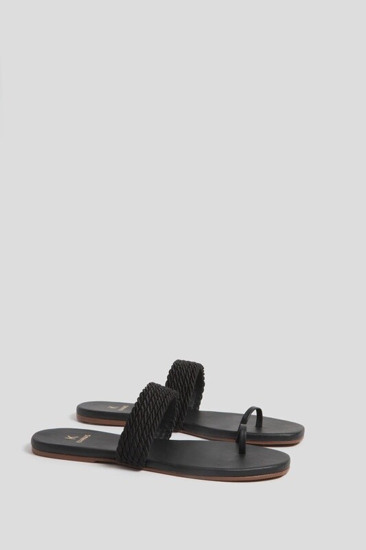 Banderas Toe Ring Sandals