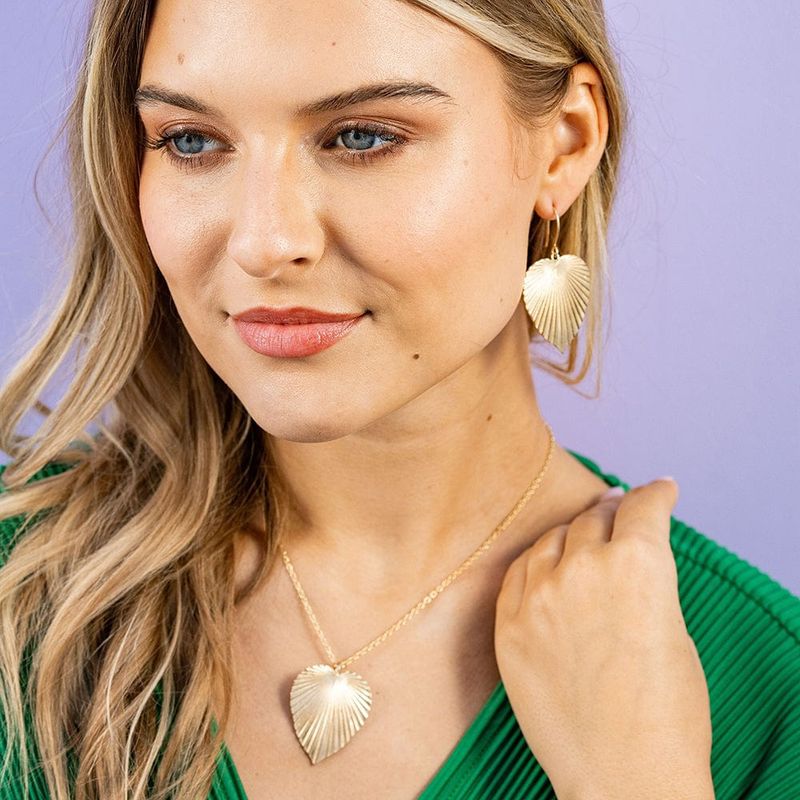 Fernanda Palmetto Dangle Earrings / Brass