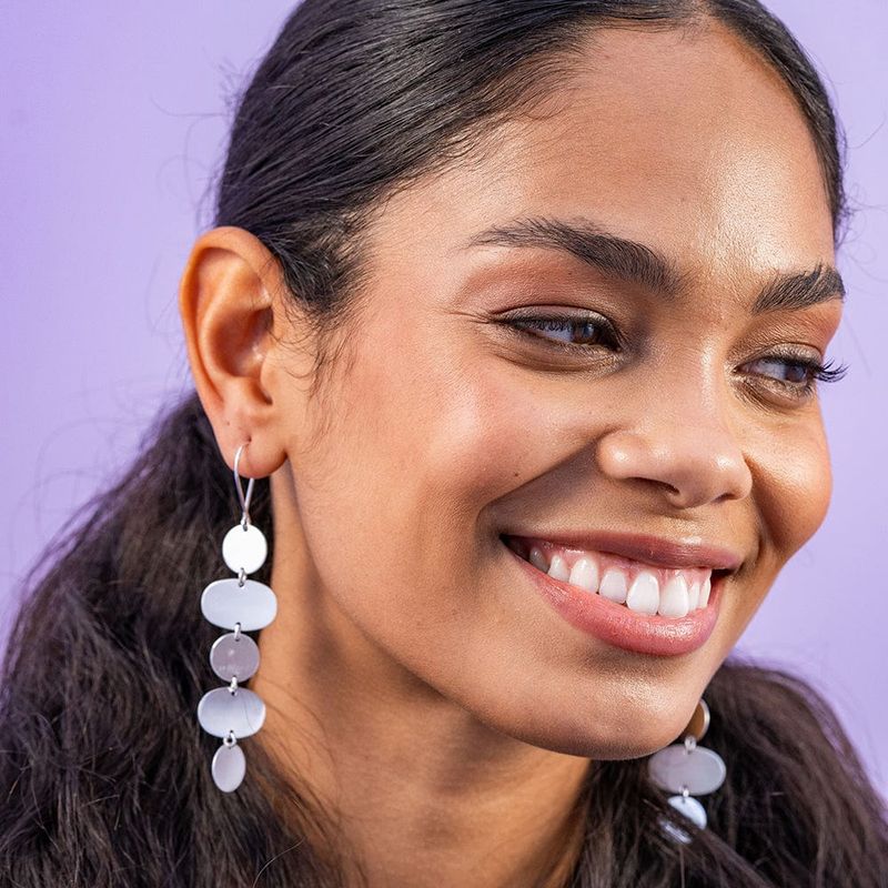 Gretchen Oval Circle Earrings / Silver