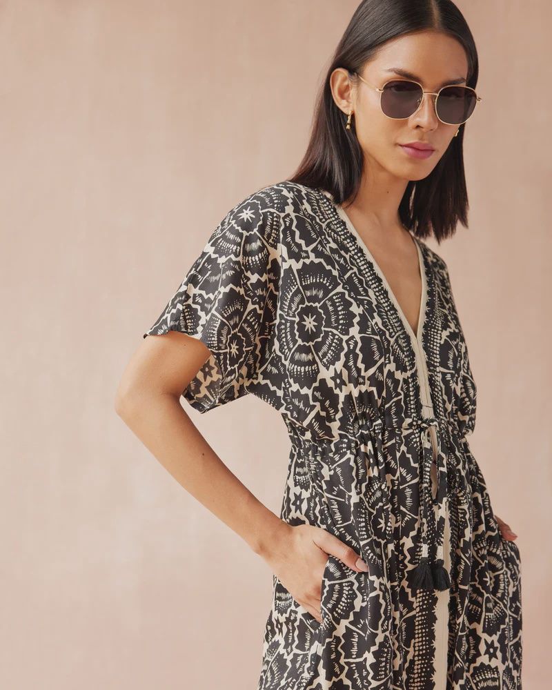 Pia Caftan / Carmen Graphite