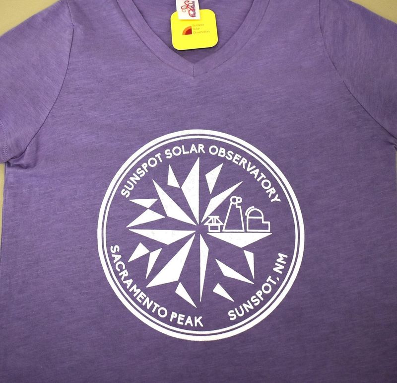 Woman&#39;s V-Neck Tee