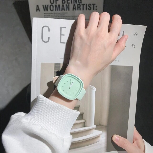 Wristwatches - Femme