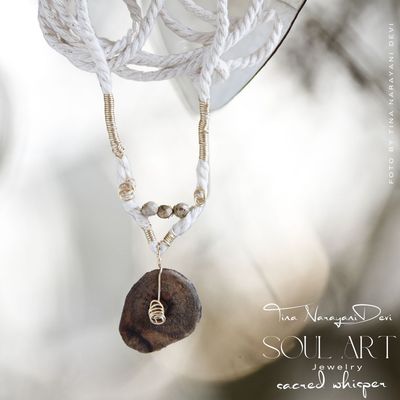 Schmuck Rebenmagie