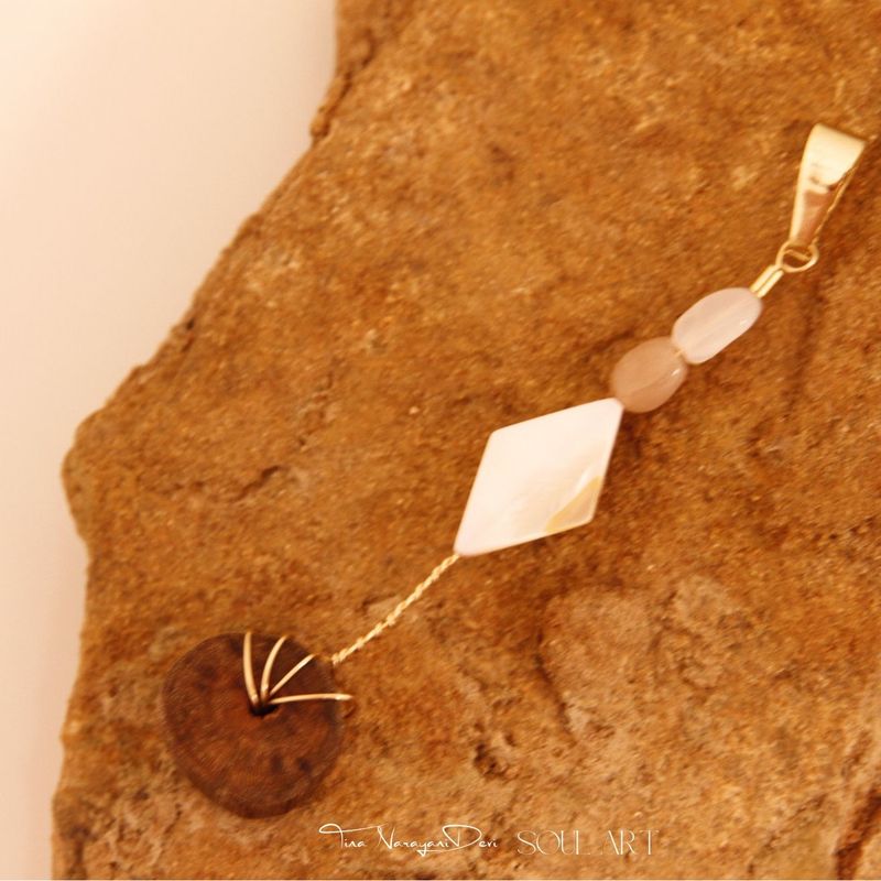 Amulett " Rebenmagie "