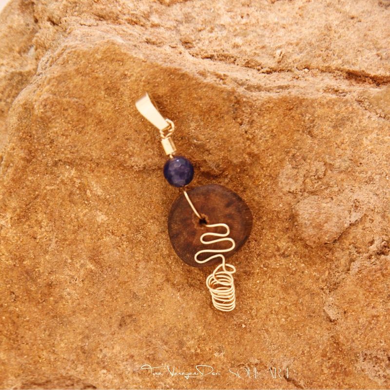 Amulett " Rebenmagie "
