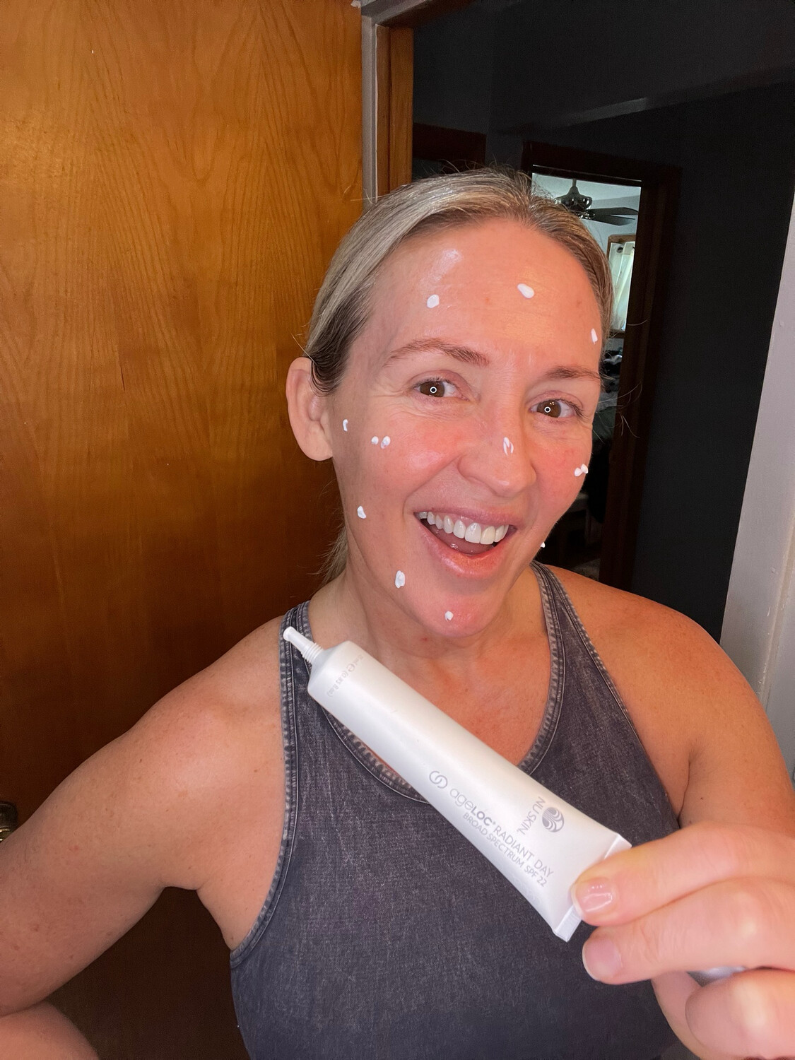 Radiant Day Moisturizer SPF 22
