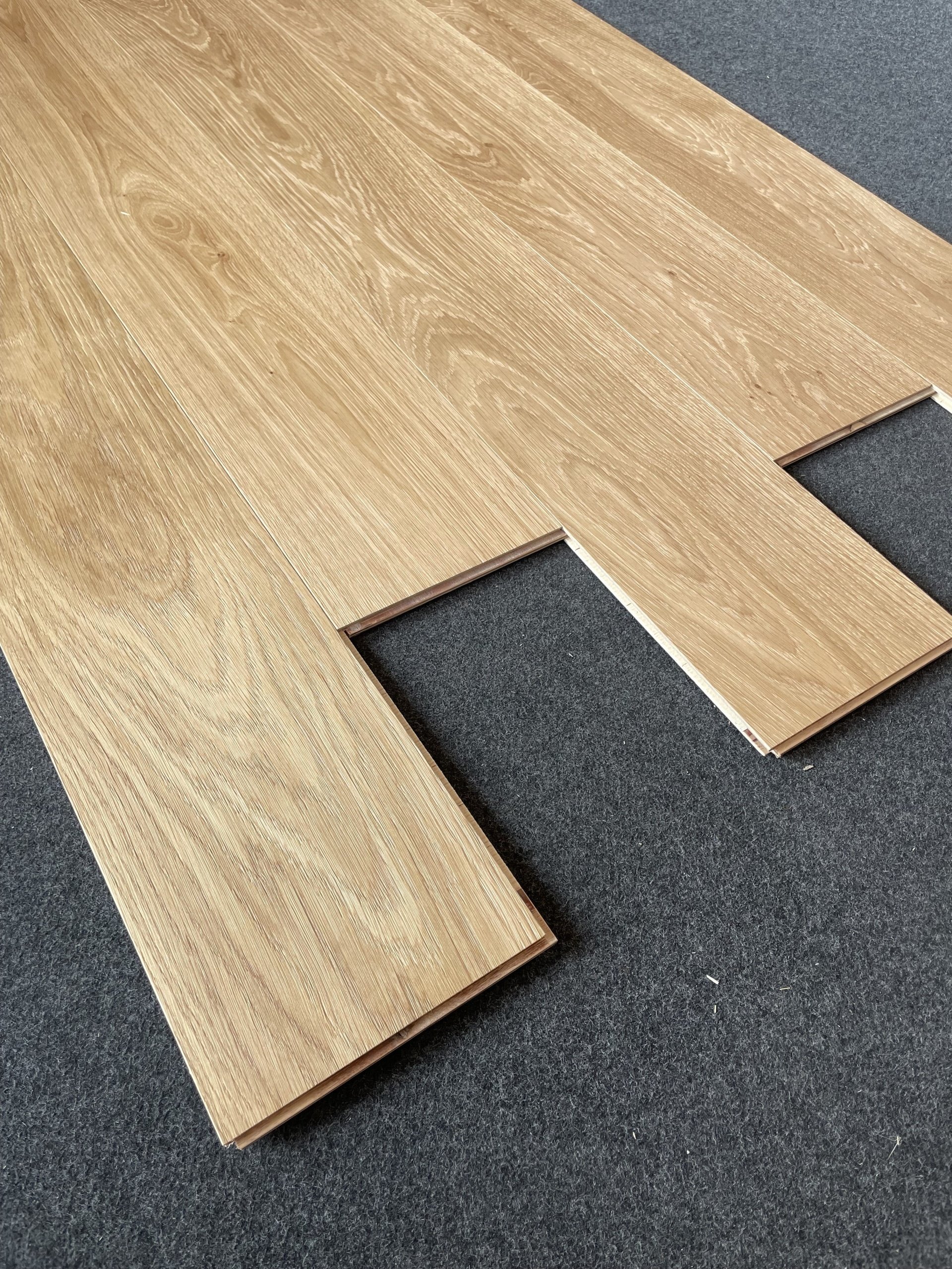 TRAPA Kompaktdiele Traubeneiche Naturell gebürstet geölt