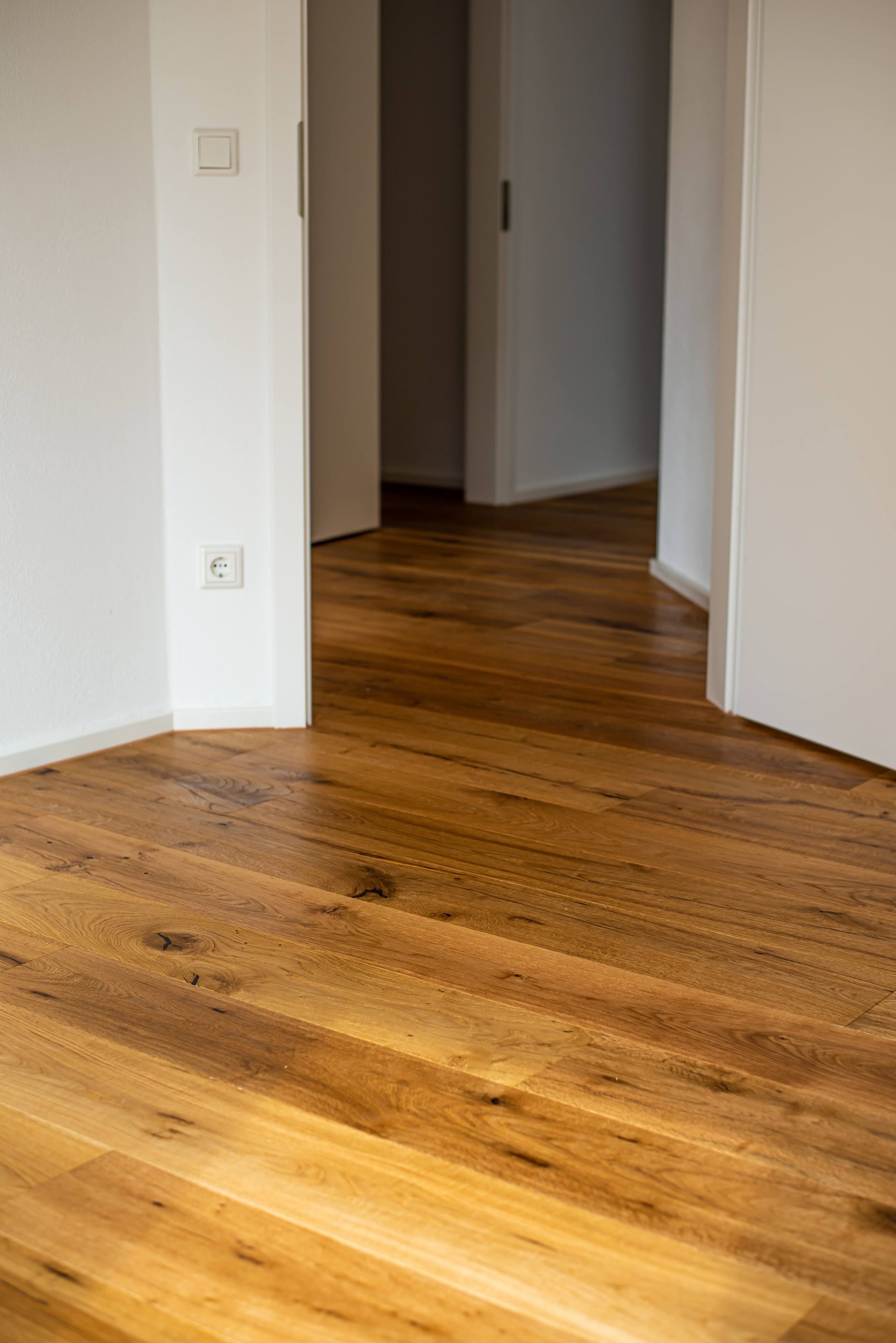 Landhausdiele Eiche Robust gebürstet geölt in rustikaler Ausführung