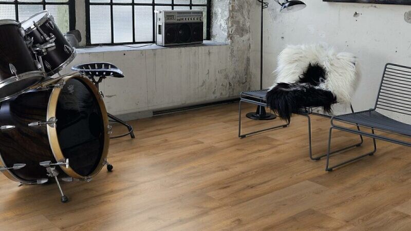 Vinylboden Solid Pro - Eiche LORCA Vinylboden Solid Pro - Eiche LORCA