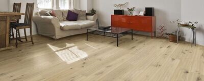 Landhausdiele Eiche Trentino handgehobelt Rohholzeffekt Landhausdiele Eiche Trentino handgehobelt Rohholzeffekt