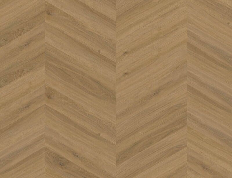 CONTOURS Macadamia Chevron Klick-Vinylboden zum Verlegen im Fischgrat
Gesamtstärke: 8mm, mit stabiler Isocore Mittellage
Nutzschicht: 0,55mm
Abmessungen: 690 x 120 mm
VPE: 1,82qm
Mit seiner schönen Patina-Oberfläche und Textur, Macadamia - Chevron – IC55 ist in jedem Raum, in dem es installiert ist, ein echter Hingucker. Macadamia - Chevron – IC55 ist ein Chevron Format mit einem faszinierenden Holzdesign in einem mittleren und warmen Farbton. Es handelt sich um einen Bodenbelag mit der Verlegeart Isocore Click 55 (IC55).