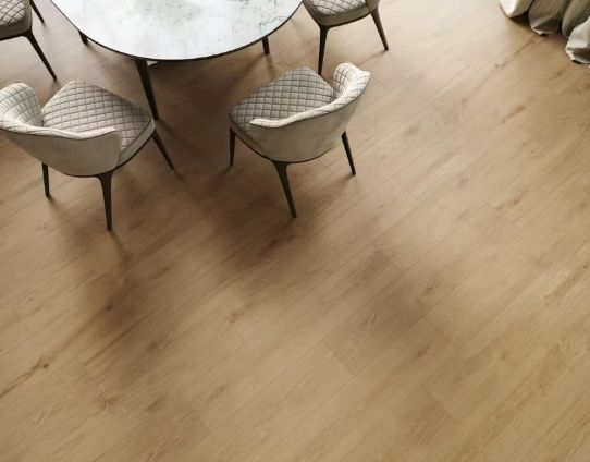 Klebevinyl in Eichenoptik 01