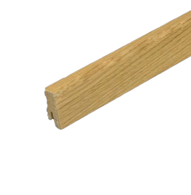 KP-630 Sockelleiste Eiche furniert  Cubisch 16x40x2400mm mit Clipsfräsung