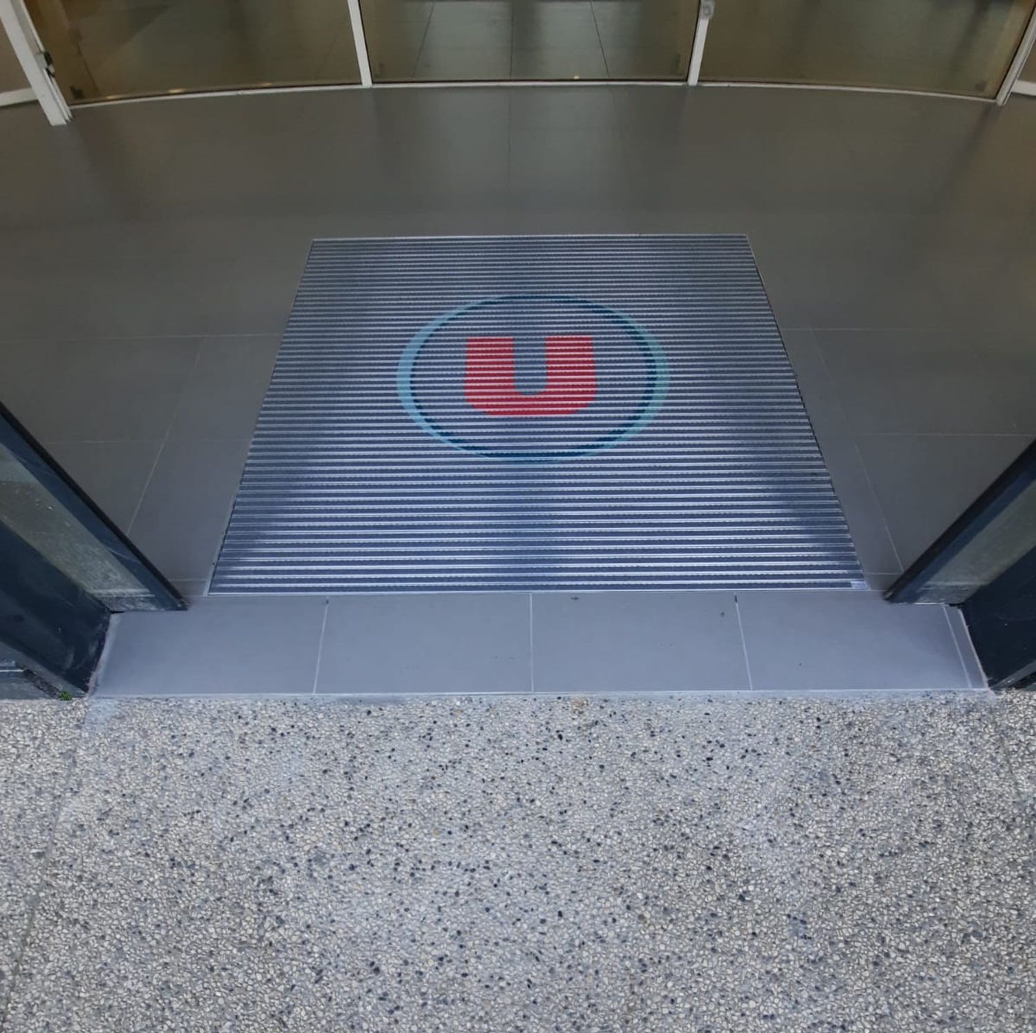 ALU logo entrance mat PHOTO