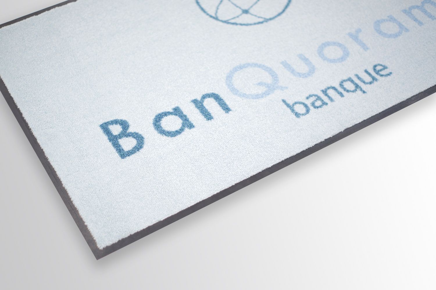 LOGO - BRAND logo mat