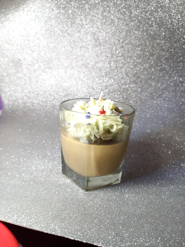 vela aromatica batido marron