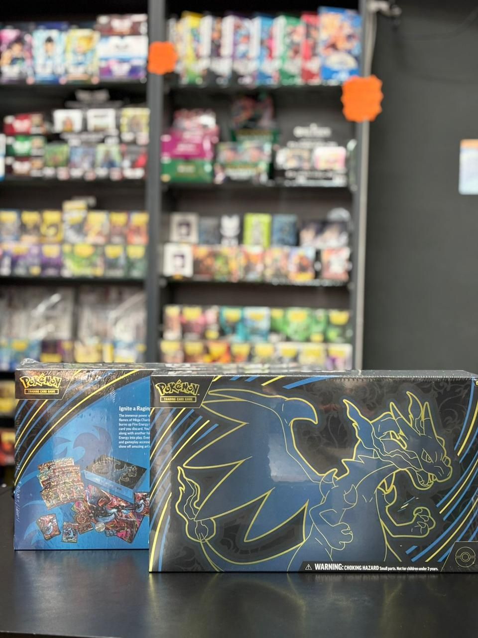 Pokemon TCG: Mega Charizard X EX Ultra - Premium Collection