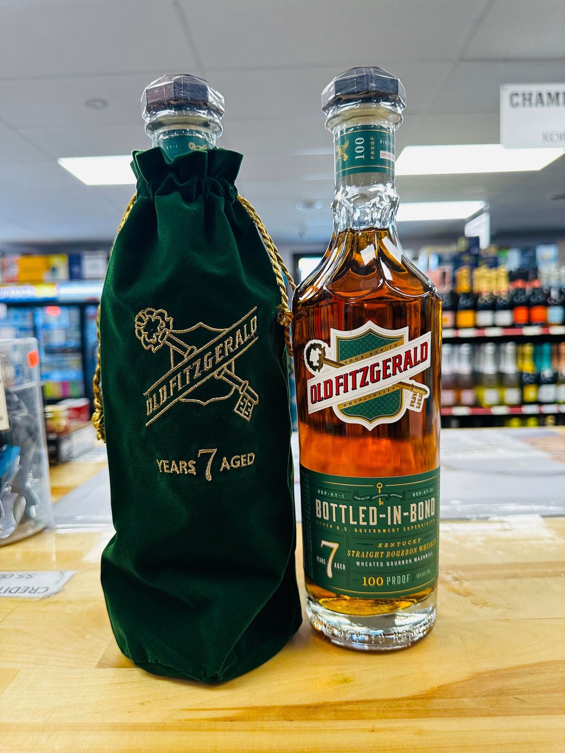 Old Fitzgerald Bottled In Bond 7 Year Aged Bourbon Whiskey 700ml