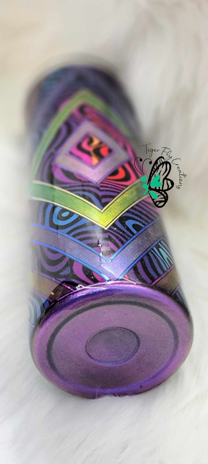 30oz Pigments with Rainbow Pattern