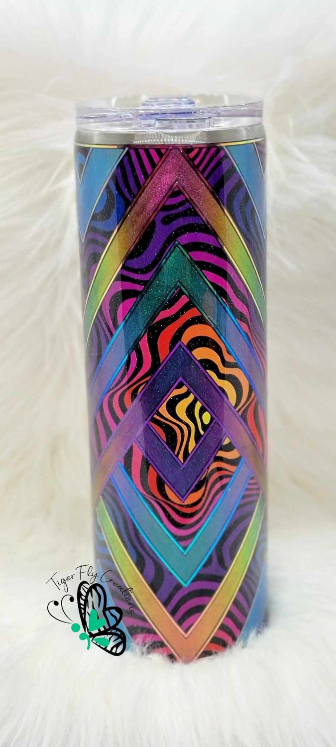 30oz Pigments with Rainbow Pattern