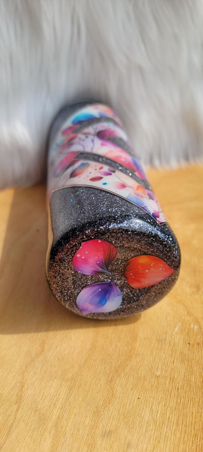 20oz Grey Holographic Glitter White Vinyl Floral Criss Cross